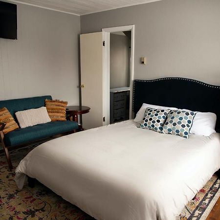 Charming French Studio Apartment Laramie Ngoại thất bức ảnh